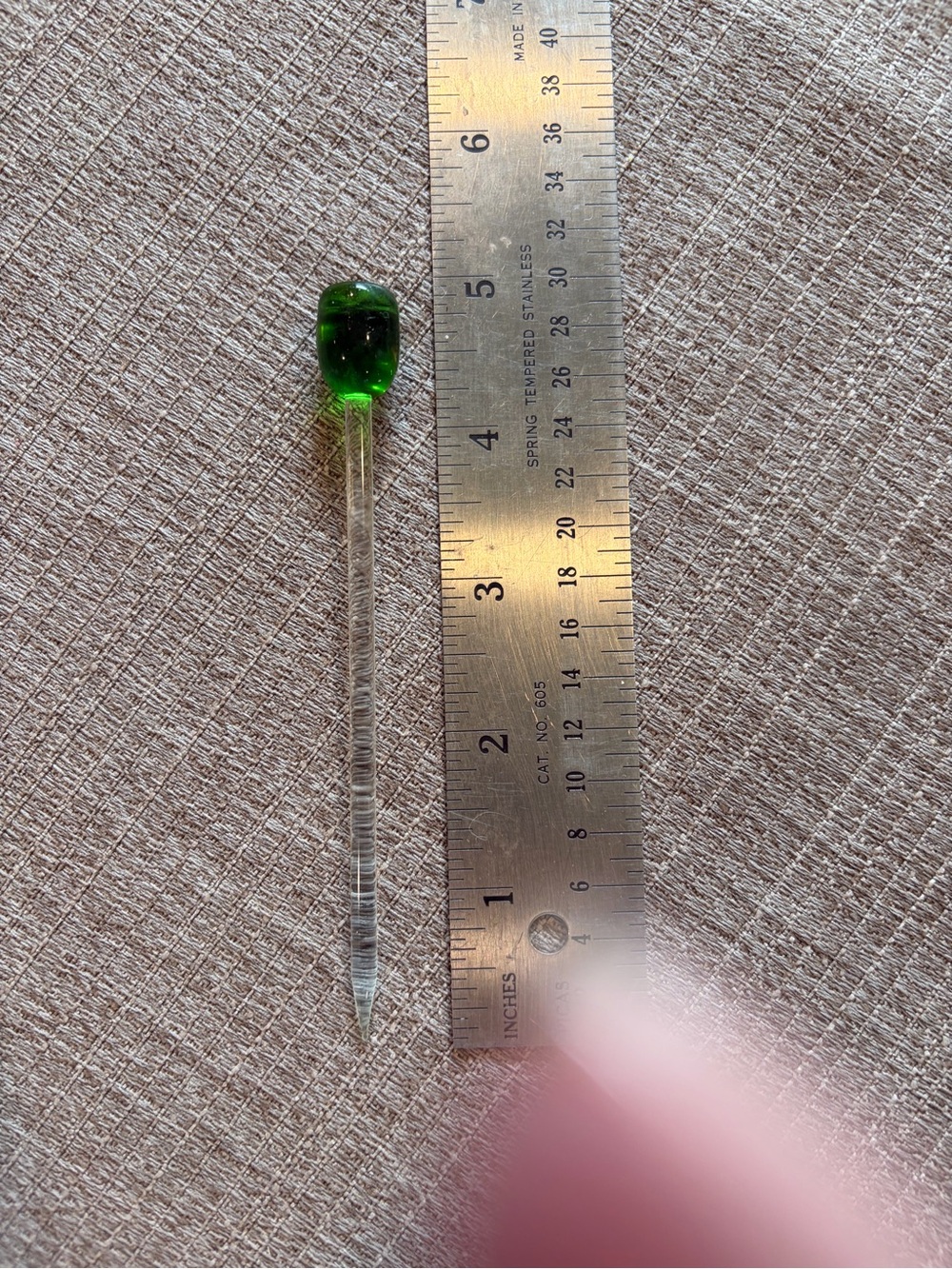 Vintage Crate & Barrel set of 4 GLASS OLIVE Cocktail Picks - Picture 4 of 5